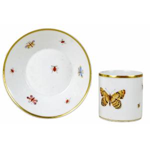 Cup And Saucer Decorated With Butterflies, Paris Porcelain - Late 18th Century
