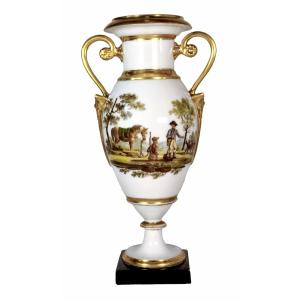 Porcelain Of Paris Ovoid Vase With Rare Hunting Design - Empire Period
