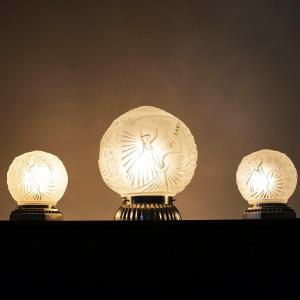 Trio Of Ball Lamps And Nickel-plated Bronze Frame By Muller Frères Lunéville Art Deco 1925