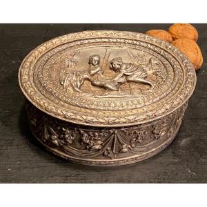 Oval Box In Silver Metal