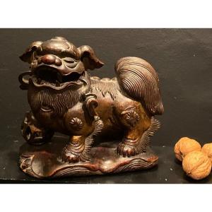Golden Wooden Foo Dog