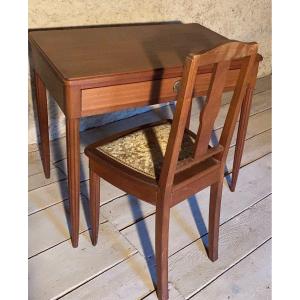 Small Desk And Two Chairs, Gauthier Poinsignon