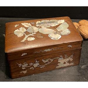 Box, Burgauté Box