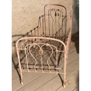 Iron Crib