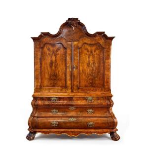 Dutch Walnut Burl Sideboard, 18th Century