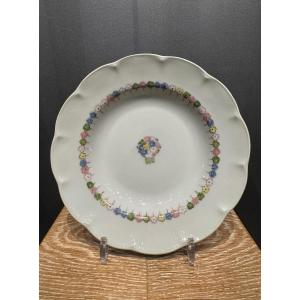 A Nicole Service By Suzanne Lalique And Haviland