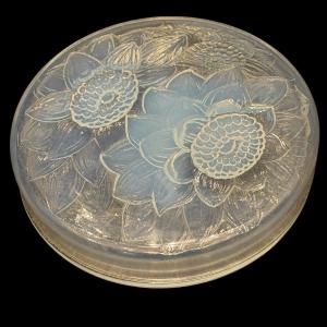 A 3 Dahlias Boxe By R.lalique 