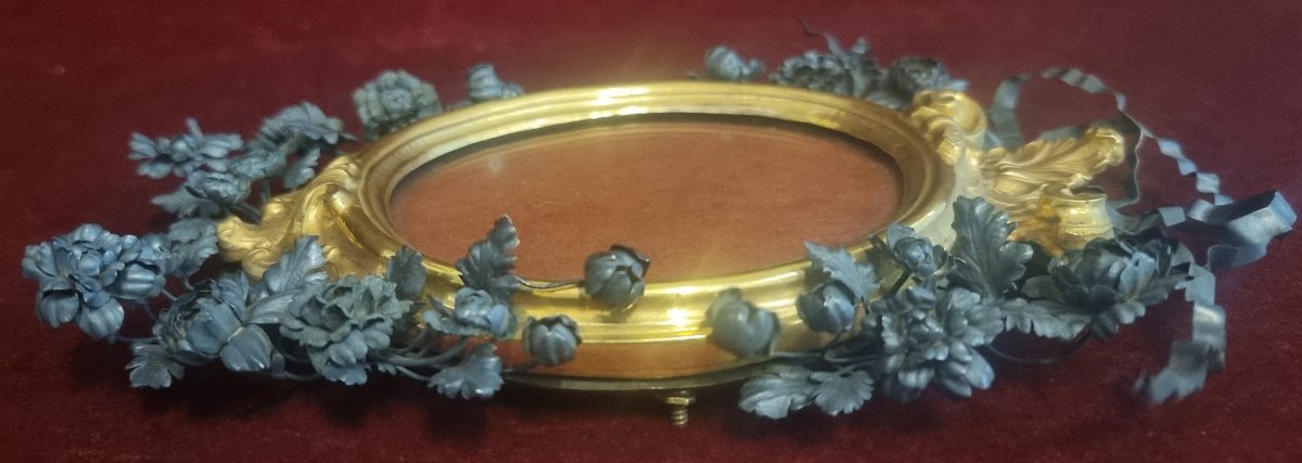 CORNICE IN RAME DORATO CON FIORI E NASTRO IN ARGENTO - META' DEL XVIII SECOLO-photo-5