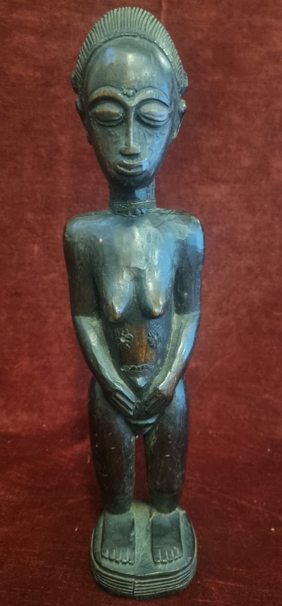 SCULTURA DONNA AFRICANA IN LEGNO INTAGLIATO - COSTA D'AVORIO - META' DEL XX SECOLO