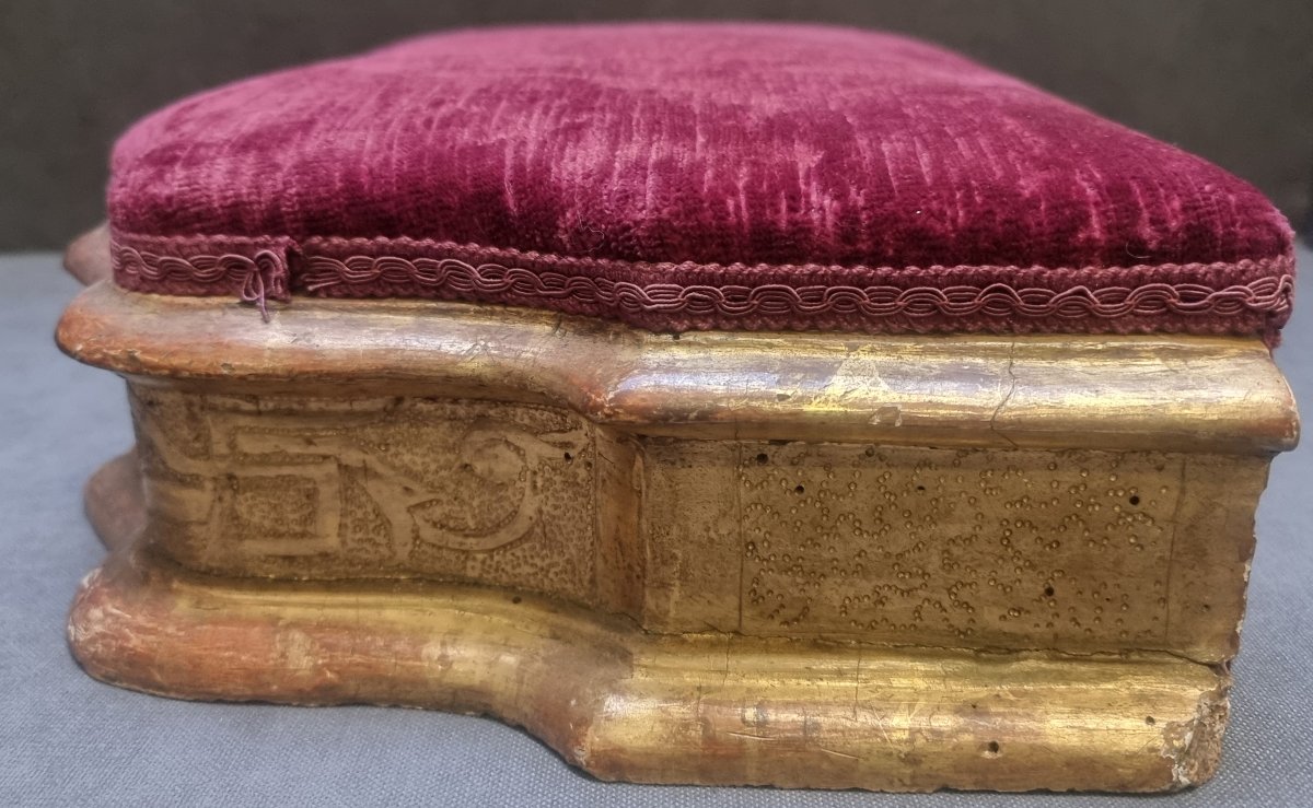 BASE IN LEGNO DORATO E VELLUTO ROSSO - ITALIA FINE XVII SECOLO-photo-2