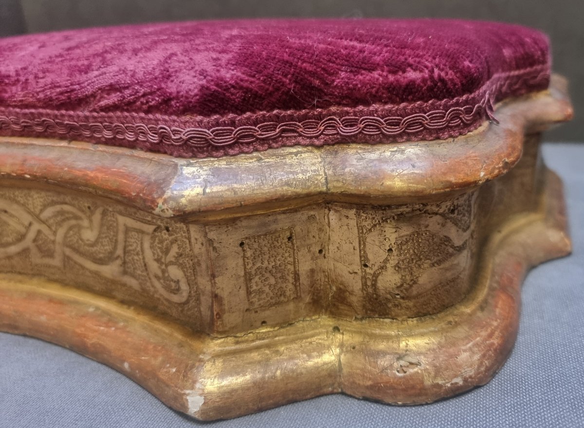 BASE IN LEGNO DORATO E VELLUTO ROSSO - ITALIA FINE XVII SECOLO-photo-2