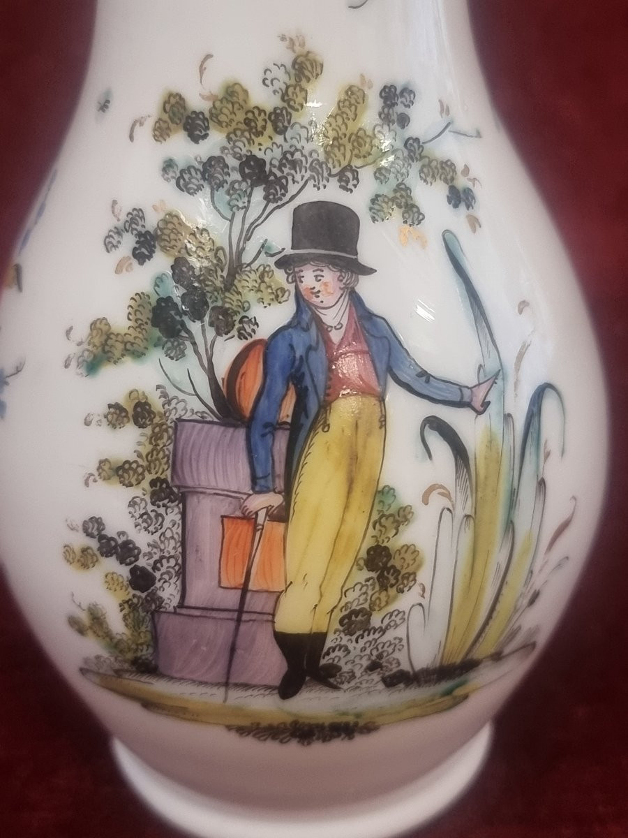 PICCOLA BROCCA IN VETRO OPALINA, DIPINTA - INIZIO XIX SECOLO-photo-4