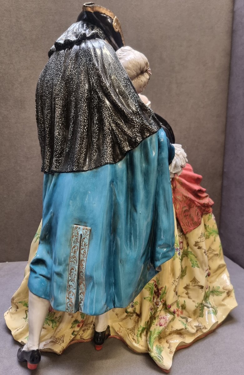 SCULTURA IN PORCELLANA DIPINTA - COPPIA VENEZIANA / IL BACIO -  LUIGI FABRIS - ITALIA-photo-3