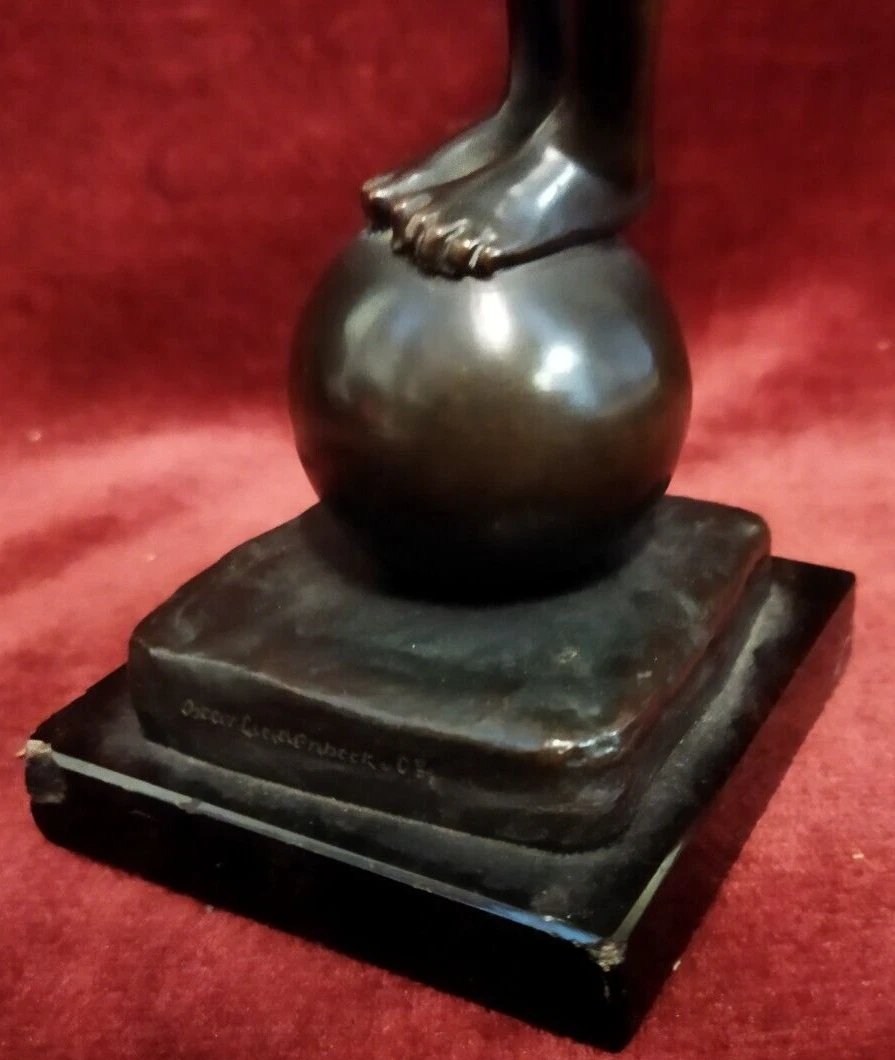 SCULTURA BRONZO su base marmo BAMBINO IN EQUILIBRIO di JOHANNES GOTZ (1865-1934)-photo-2