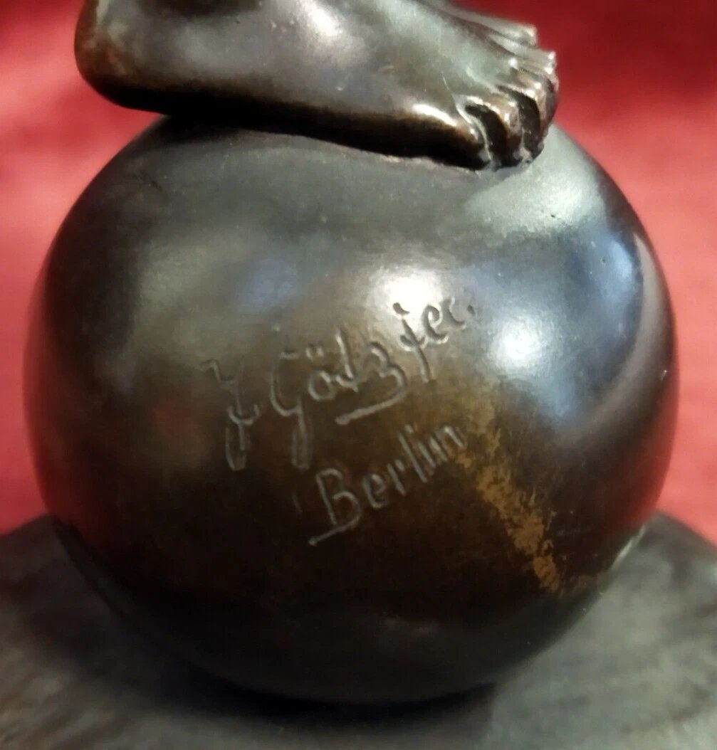 SCULTURA BRONZO su base marmo BAMBINO IN EQUILIBRIO di JOHANNES GOTZ (1865-1934)-photo-4