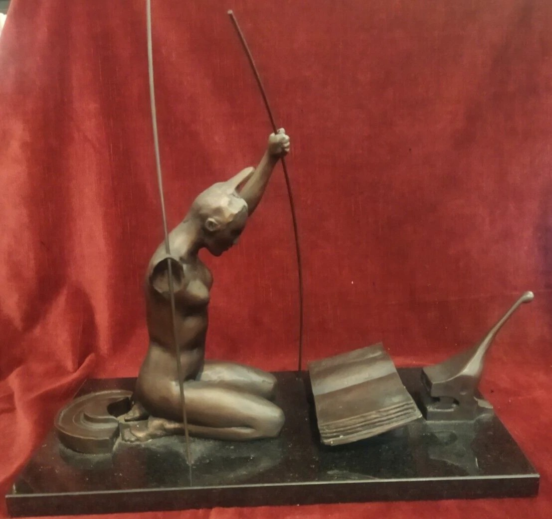 SCULTURA DONNA SOMALA in bronzo su base in marmo 30/06/1989 UGO ATTARDI