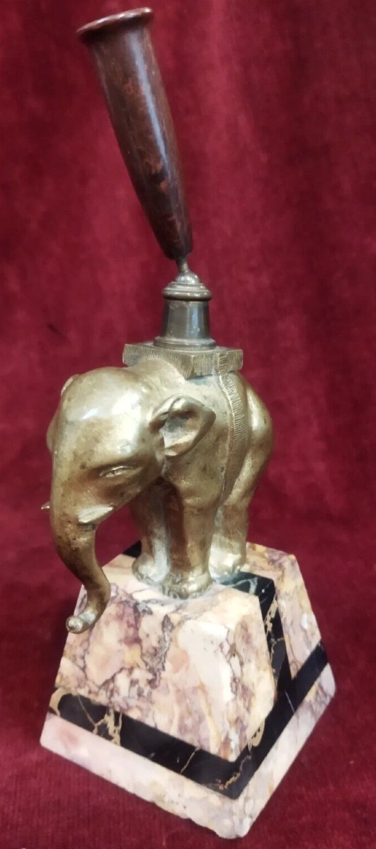 PORTAPENNA ELEFANTE IN BRONZO SU BASE IN MARMO JEAN GARNIER (1853-1910) Francia