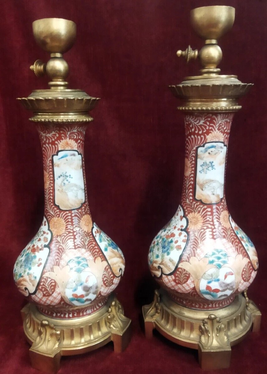 COPPIA LAMPADE DA TAVOLO in bronzo e porcellana dipinta Periodo Napoleone III