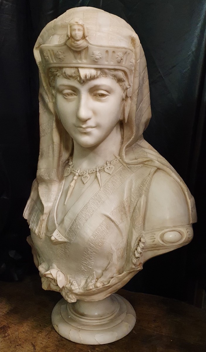 SCULTURA IN ALABASTRO - BUSTO DI CLEOPATRA -  seconda metà del XIX secolo