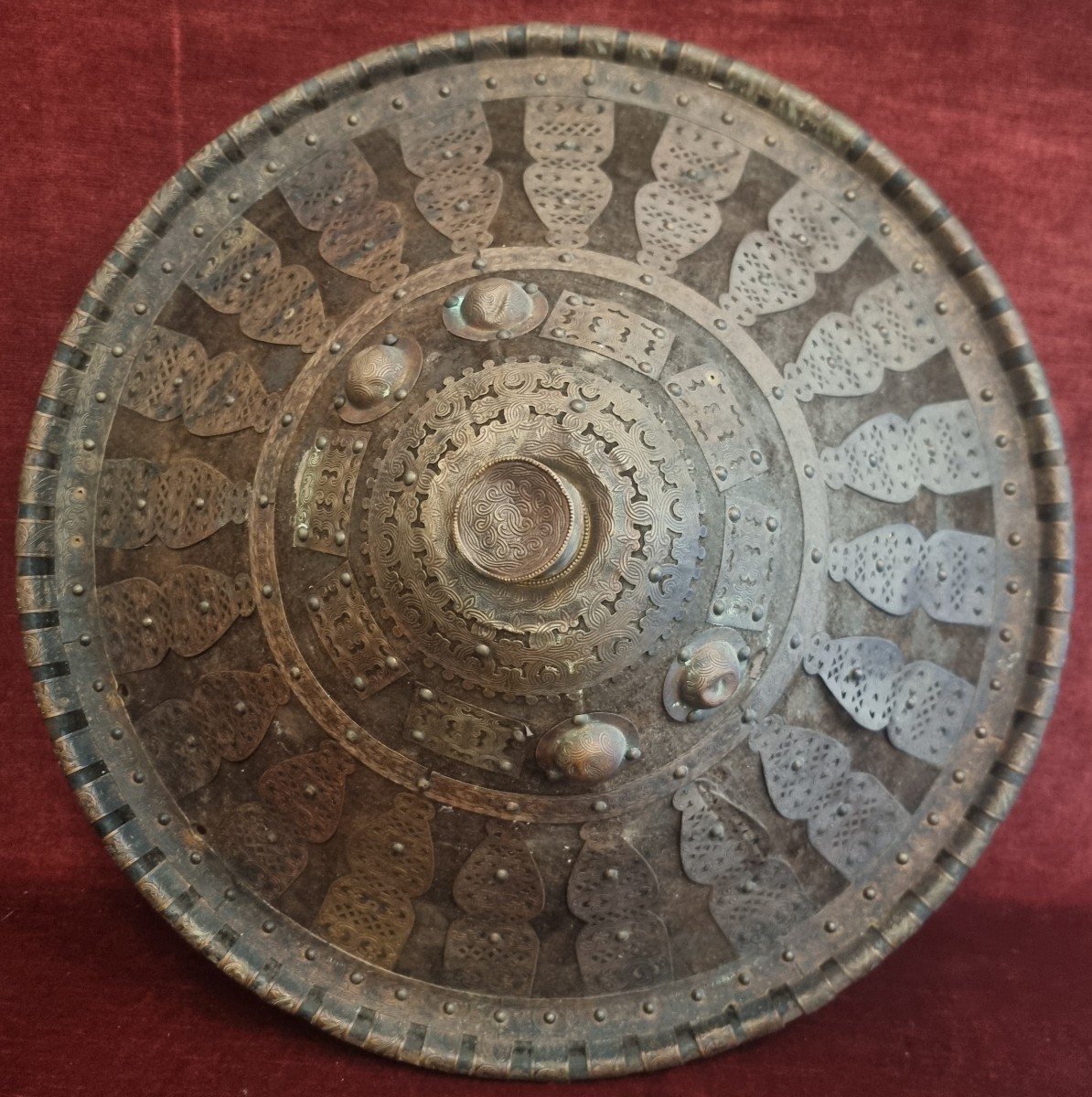 Scudo in metallo e tessuto - Etiopia - XIX sec