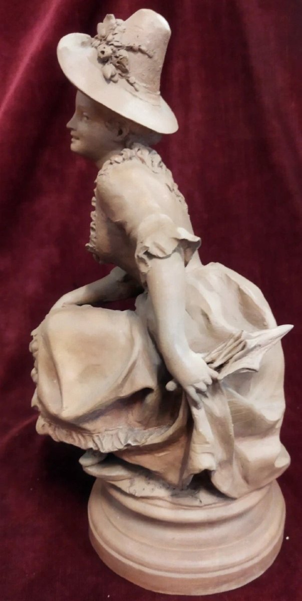 SCULTURA EROTICA IN TERRACOTTA DONNA CHE ALZA LA GONNA-photo-4