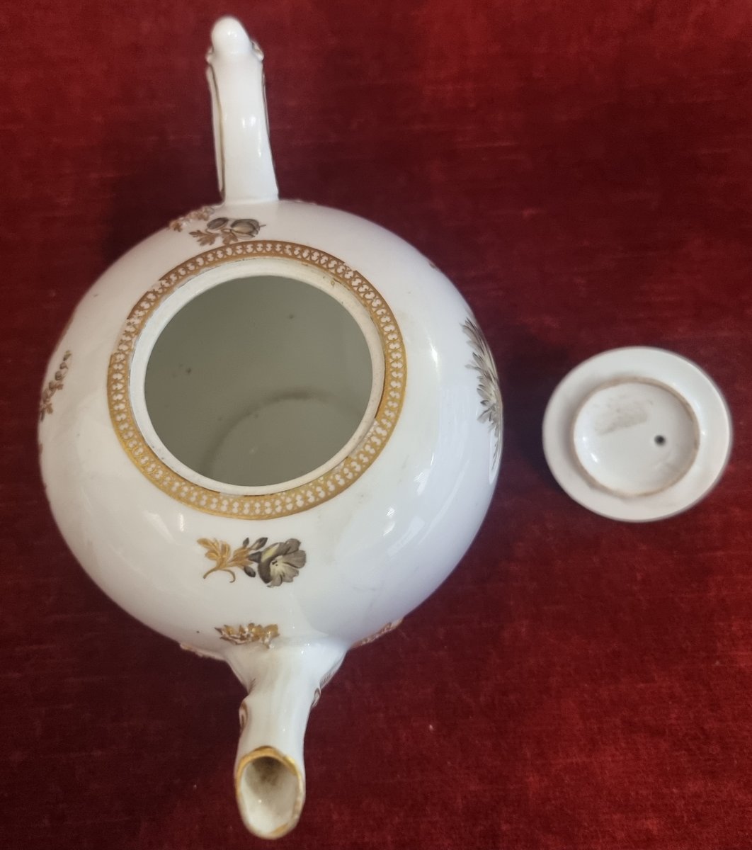 CAFFETTIERA IN PORCELLANA MEISSEN - META DEL XIX SECOLO-photo-2