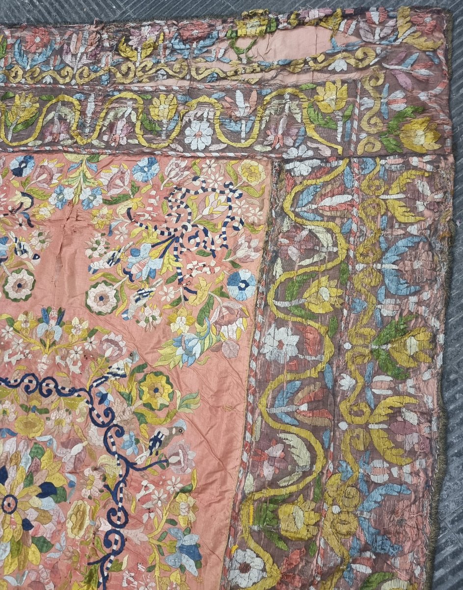 TESSUTO RICAMATO BASE SETA - XVIII SECOLO - 230x170cm-photo-2