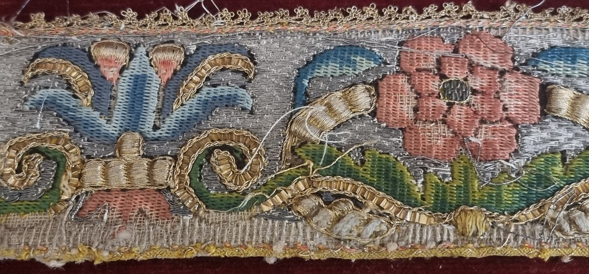 ANTICO LAMBREQUIN RICAMATO - SUD ITALIA - XVII SECOLO (datato 15 Maggio 1670)-photo-4