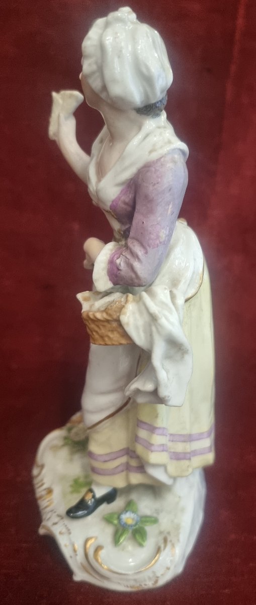 FIGURINA IN PORCELLANA MEISSEN - LA GELATAIA - XIX SECOLO-photo-1