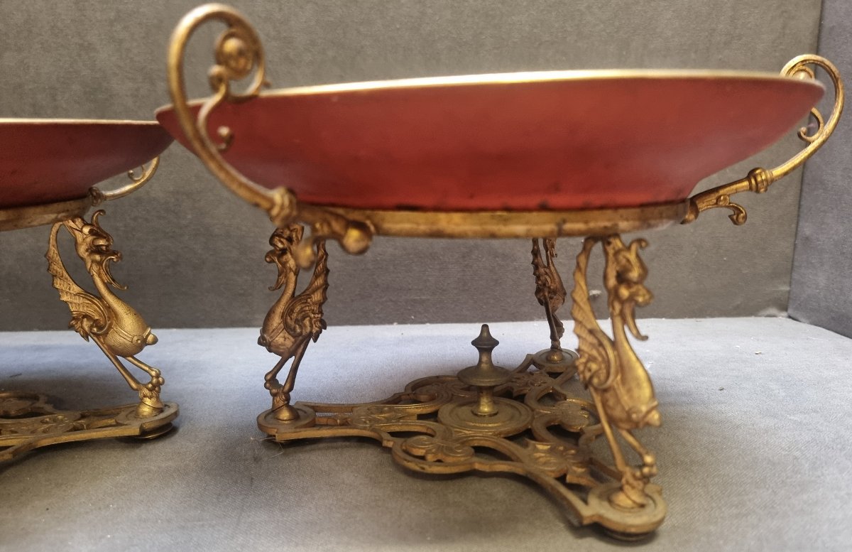 COPPIA PIATTI PORCELLANA DIPINTI SU BASI IN BRONZO - FRANCIA - NAPOLEONE III - DELL'800-photo-1