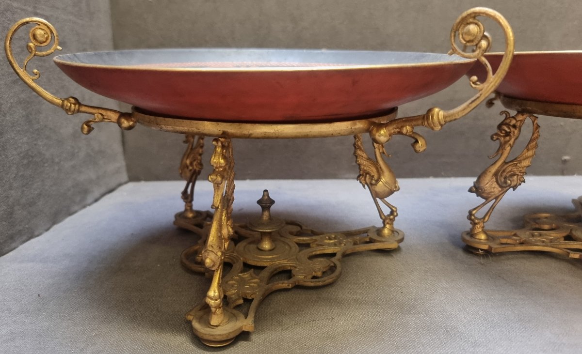 COPPIA PIATTI PORCELLANA DIPINTI SU BASI IN BRONZO - FRANCIA - NAPOLEONE III - DELL'800-photo-2