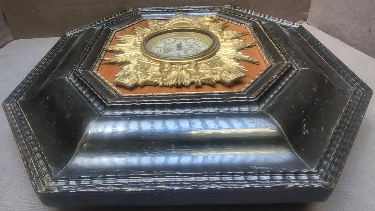 OROLOGIO IN BRONZO GIUBILEO LEONE XIII - 1900 - MONTATO SU CORNICE FIAMMINGA DELL'600-photo-3