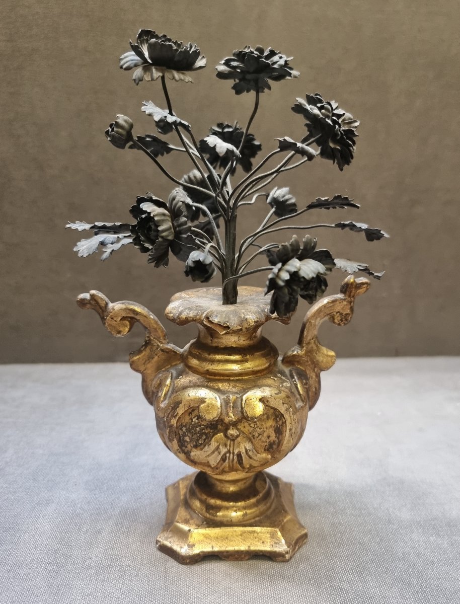 VASO IN LEGNO ARGENTATO A MECCA CON FIORI IN ARGENTO - SECONDA META DELL'700