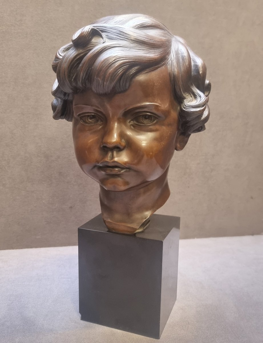 SCULTURA IN BRONZO SU BASE MARMO (NERO DEL BELGIO) - BUSTO RAGAZZO CORRADO CORELLI (1884-1968)