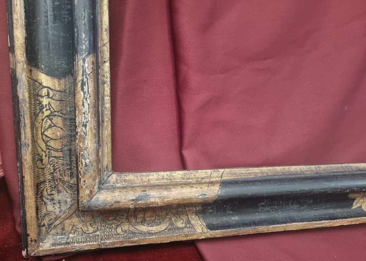 CORNICE DEL XVII SECOLO - LACCA NERA E GUARNITURE DORATE - ITALIA, EMILIA-photo-2