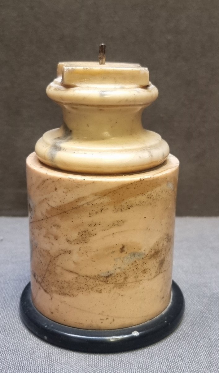 BASE NEOCLASSICA MARMO NERO DEL BELGIO, GIALLO ANTICO e GIALLO DI SIENA - ROMA inizio XVIII sec