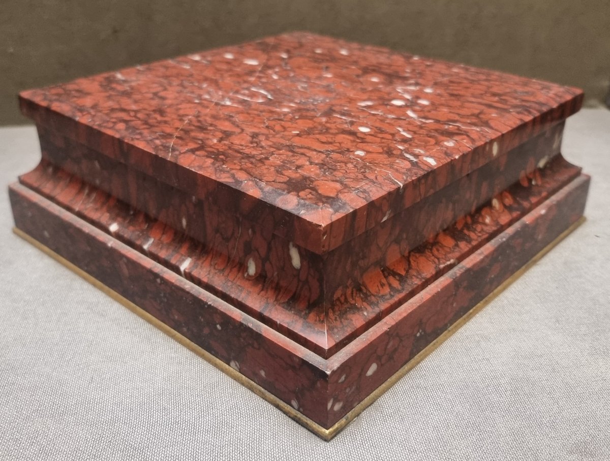 BASE IN MARMO ROSSO DI FRANCIA CON PIANO SUPERIORE GIREVOLE - NAPOLEONE III