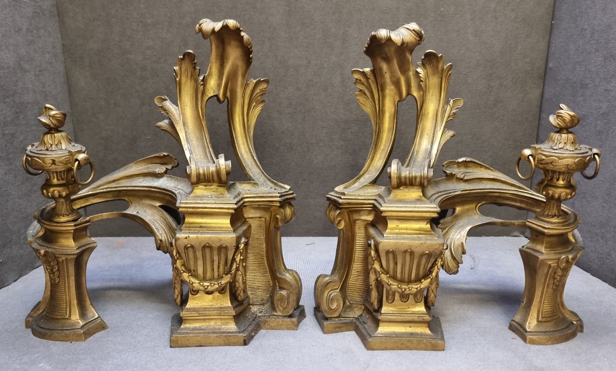 COPPIA ALARI DA CAMINO IN BRONZO DORATO - FRANCIA LUIGI XV - Metà del XVIII secolo