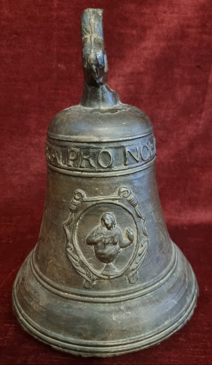 CAMPANA IN BRONZO-  ATTOLLITE PORTAS PRINCIPES VESTROS A D 1712