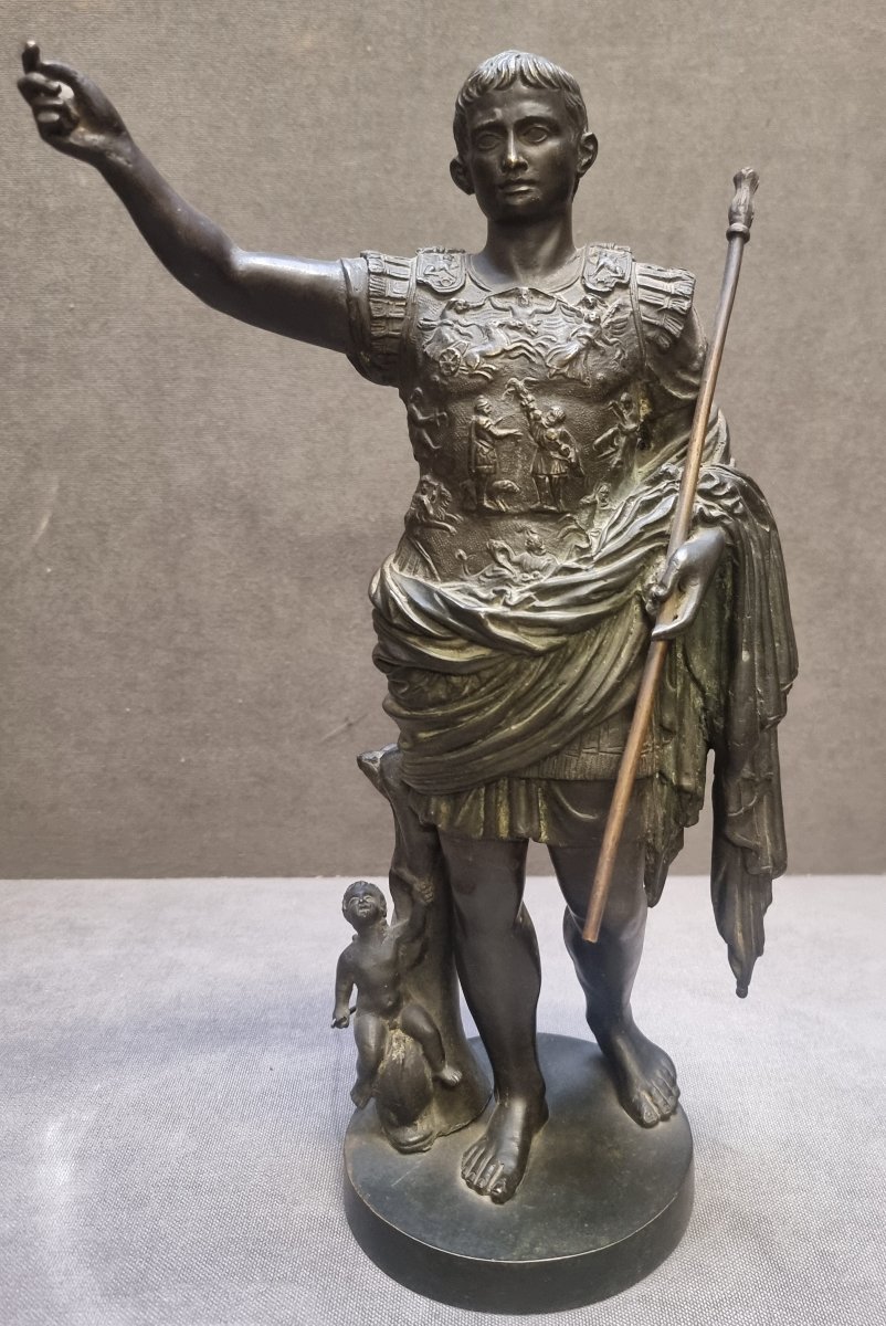 SCULTURA IN BRONZO RAFFIGURANTE IMPERATORE CESARE OTTAVIANO AUGUSTO