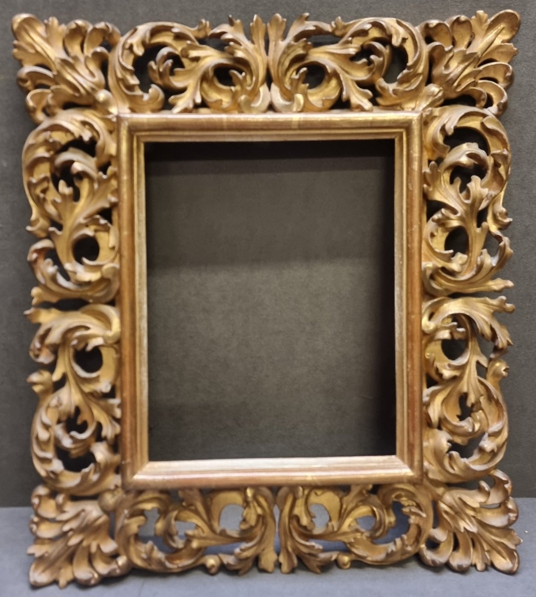CORNICE IN LEGNO INTAGLIATO E DORATO - FIRENZE - dell'800