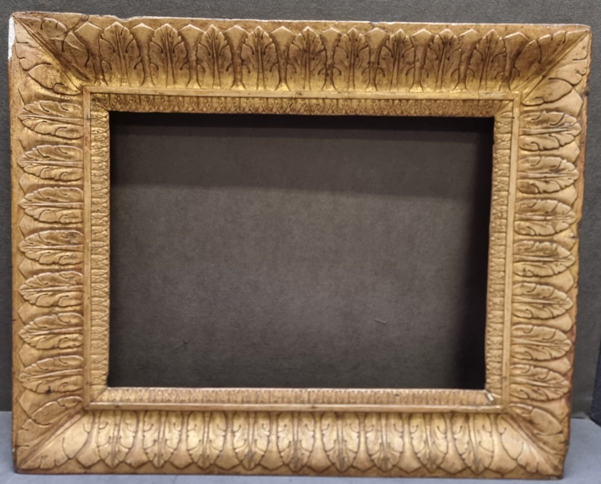 CORNICE IN LEGNO DORATO DECORATO A FOGLIE D'ACANTO - ITALIA - primi '800
