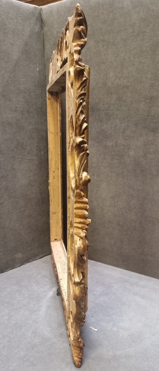 CORNICE IN LEGNO DORATO E INTAGLIATO - ITALIA CENTRALE, DELL'800-photo-1