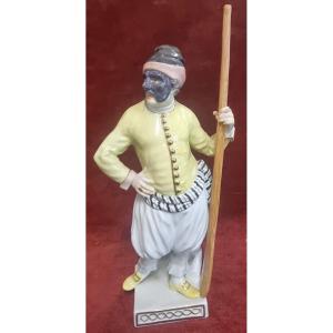 STATUINA GONDOLIERE IN PORCELLANA DIPINTA MEISSEN - primi '900