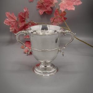 London 1767, Porringer Sterling Silver By Silversmiths W & J Priest