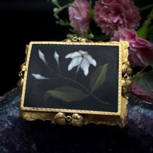 Pitra Dura “grand Tour” Brooch Mounted On 18k Gold 