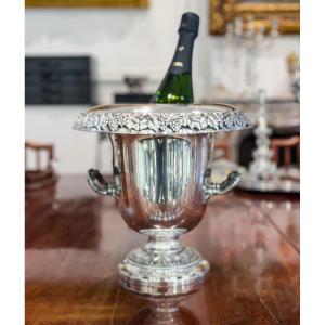 Large Champagne Cooler In Solid Austro-hungarian Silver 800 Thousandths, Late 19th Century
