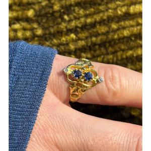 Gold And Sapphire Ring