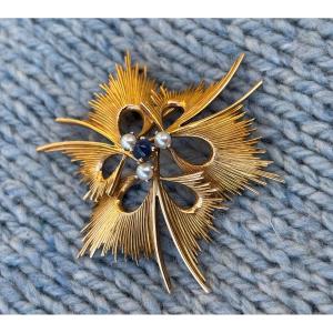 18k Gold Brooch With Sapphire And Pearls