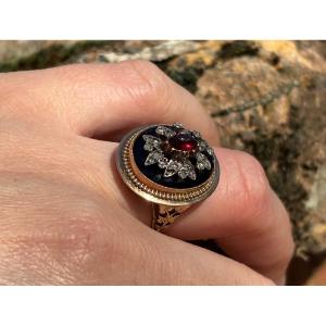 18k Gold Ring, Enamel, Diamonds And Garnet